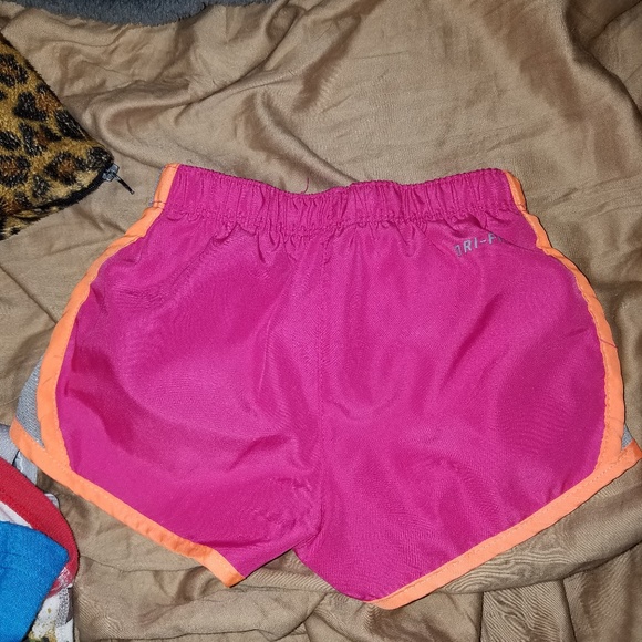 Nike DriFit Shorts - Picture 2 of 3